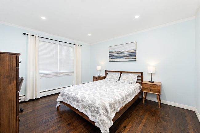 UNIT-712 - 70 Carroll Ave, Condo with 2 bedrooms, 1 bathrooms and 2 parking in Newport RI | Image 4