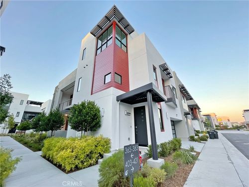 407 Transport, Tustin, CA, 92782 | Card Image