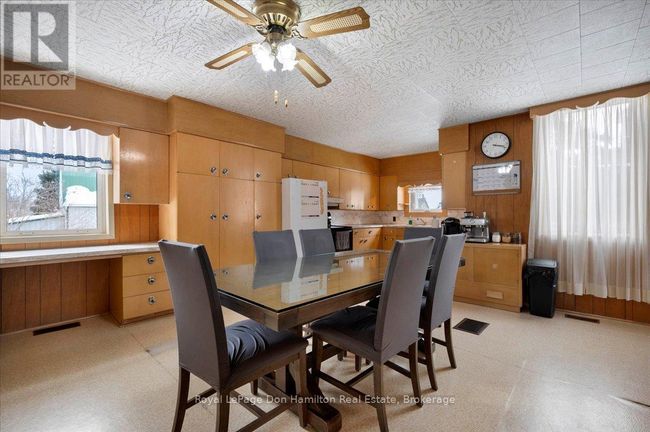 4793 46 Line, House other with 5 bedrooms, 2 bathrooms and 5 parking in Rostock ON | Image 10