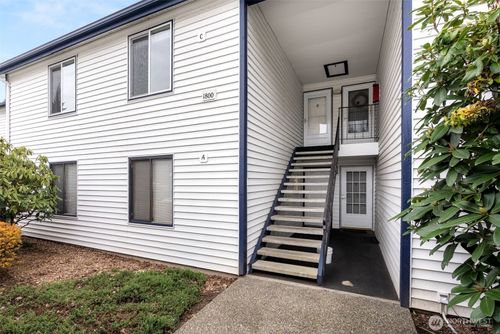 31c-1800 Sw 318th Pl, Federal Way, WA, 98023-5120 | Card Image