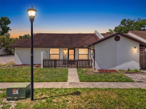 5406 Meadstone Ct, Tampa, FL, 33624 | Card Image