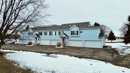 2901 32nd St S, Moorhead, MN, 56560-5403 | Card Image