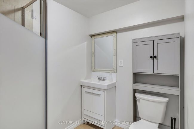 686 Corrigan Cres, House other with 4 bedrooms, 2 bathrooms and 4 parking in Peterborough ON | Image 36