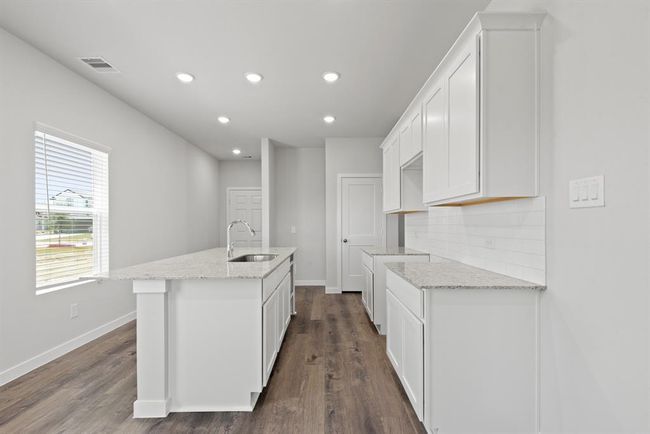 11622 Prosperity Dr, House other with 3 bedrooms, 2 bathrooms and 2 parking in Crosby TX | Image 4