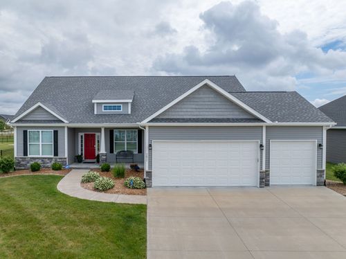 7051 Grove Xing, Bettendorf, IA, 52722-1297 | Card Image