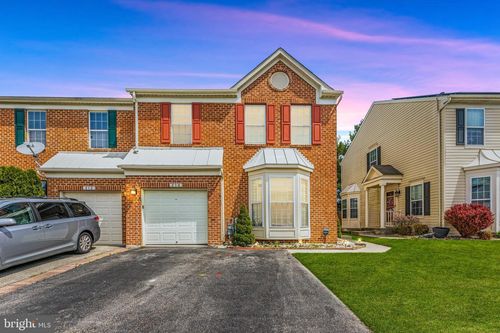 210 Eisenhower Ct, ODENTON, MD, 21113-3201 | Card Image