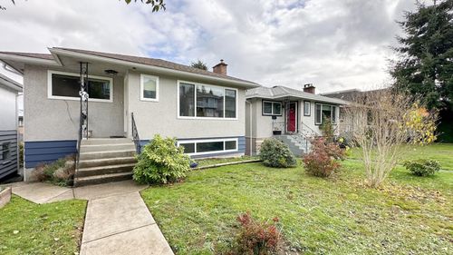 56 Warwick Ave, Burnaby, BC, V5B3X3 | Card Image