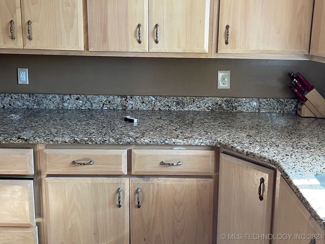 1011 10 Th St, House other with 2 bedrooms, 1 bathrooms and null parking in Cushing OK | Image 11