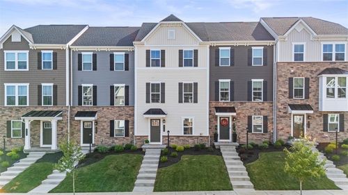 315 Caledonia Pl, Cranberry Twp, PA, 16066-3407 | Card Image