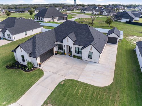 2156 Middlewood Cir, Granbury, TX, 76049-4340 | Card Image