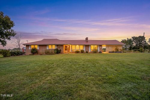 226 Boonesboro Rd, Gray, TN, 37615-4201 | Card Image