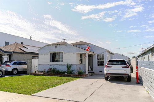 4814 W 131st St, Hawthorne, CA, 90250-5017 | Card Image