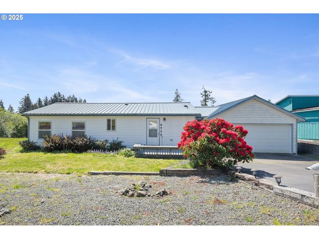 6775 Baseline Rd, House other with 3 bedrooms, 2 bathrooms and 4 parking in Bay City OR | Image 23