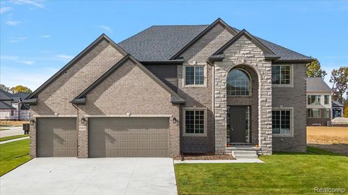 50437 Mistwood Dr, Macomb, MI, 48042 | Card Image