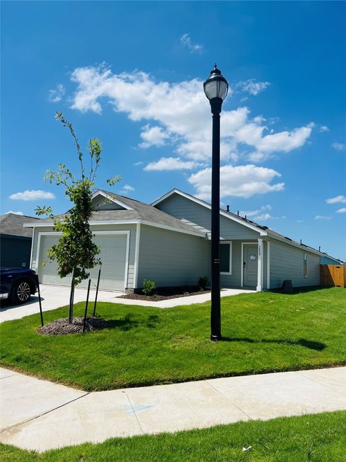 3800 Selawik St, Sherman, TX, 75090-0122 | Card Image