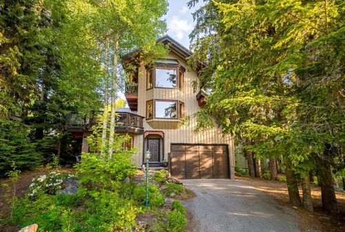 7231 Fitzsimmons Rd N, Whistler, BC, V8E0E3 | Card Image