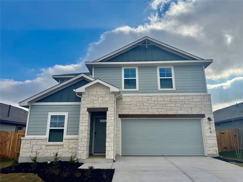 145 Boondoggle Rdg, Cedar Creek, TX, 78612-2243 | Card Image