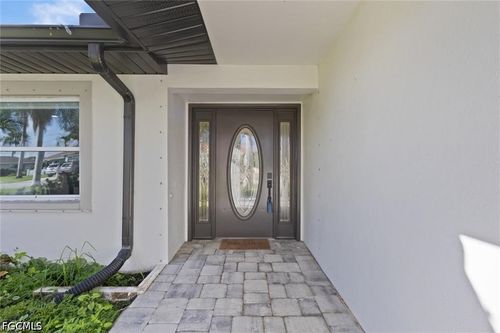 2232 Se 27th St, Cape Coral, FL, 33904-3326 | Card Image