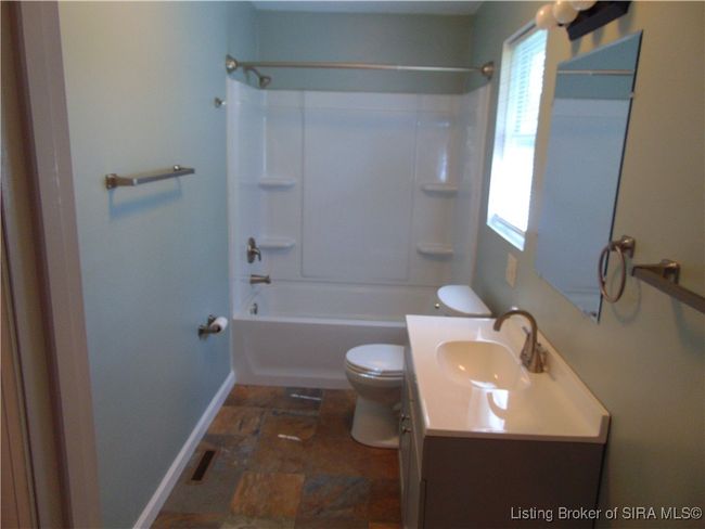 2928 Kentucky Ave, Home with 3 bedrooms, 2 bathrooms and null parking in Madison IN | Image 11
