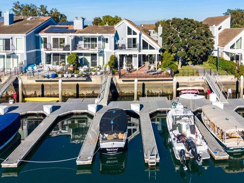 3532 Windspun Dr, Huntington Beach, CA, 92649-2027 | Card Image