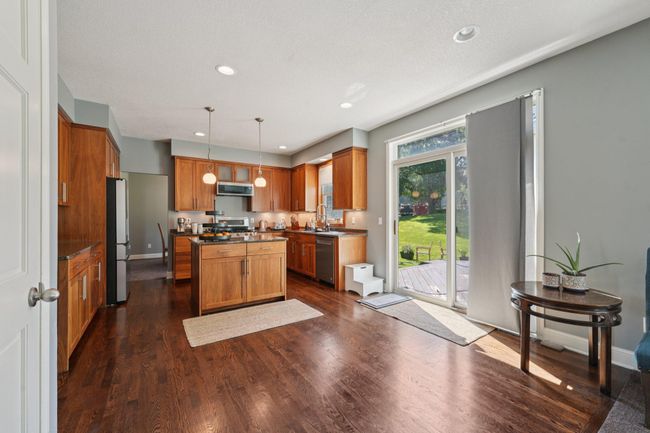 1477 Langdon Pl, House other with 6 bedrooms, 3 bathrooms and null parking in Eden Prairie MN | Image 23