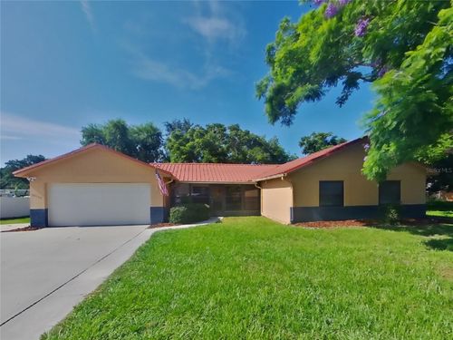 38750 James Ct, Zephyrhills, FL, 33540-1844 | Card Image