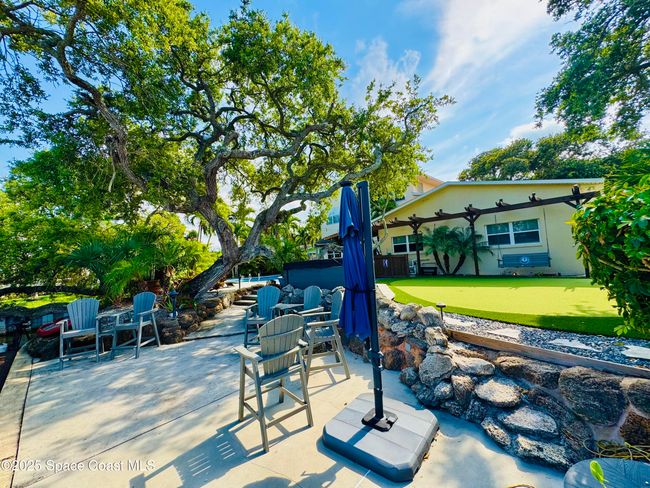 52 Riverview Ln, House other with 5 bedrooms, 3 bathrooms and null parking in Cocoa Beach FL | Image 13