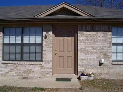 407 Avenue S, Marble Falls, TX, 78654-4812 | Card Image