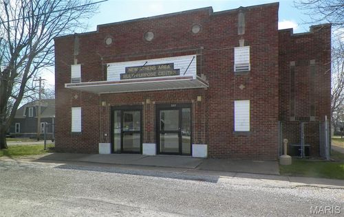 208 Kaskaskia St, New Athens, IL, 62264 | Card Image