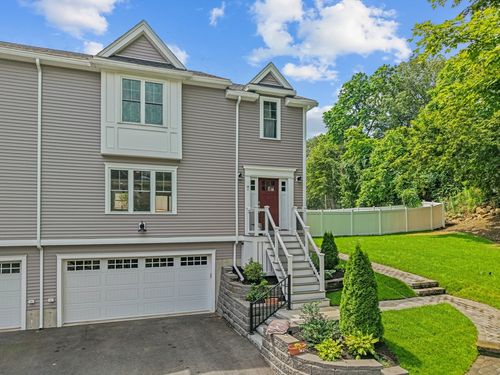a-26 Atwood Ave, Wakefield, MA, 01880-3971 | Card Image