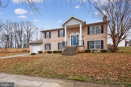 3106 Kingsway Ct, FORT WASHINGTON, MD, 20744-1768 | Card Image