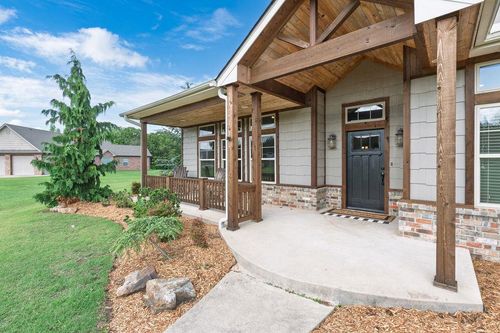 19295 Abigail Dr, Shawnee, OK, 74801-4105 | Card Image