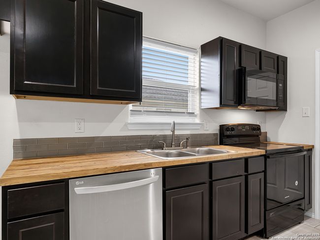 731 Cimarron, House other with 3 bedrooms, 2 bathrooms and null parking in Spring Branch TX | Image 19