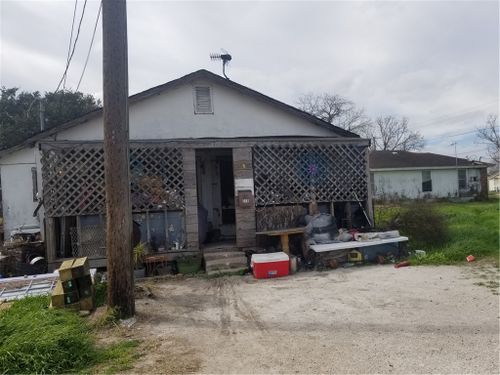 216 N Luque @ Fulton, Sinton, TX, 78387 | Card Image