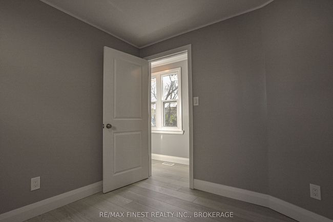 623 Macdonnell St, House other with 3 bedrooms, 1 bathrooms and 3 parking in Kingston ON | Image 22