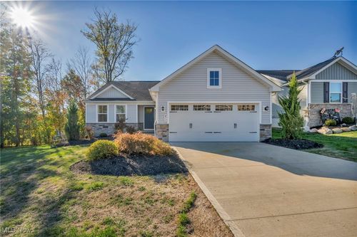 471 Bates Avenue, Seville, OH, 44273 | Card Image