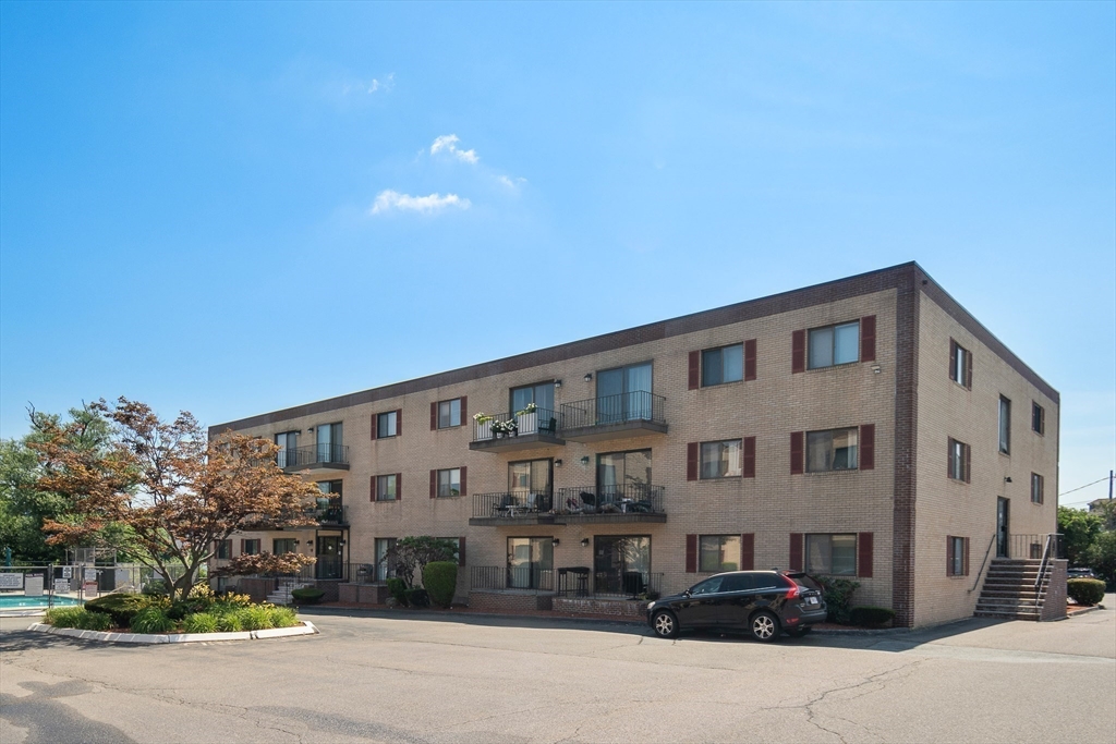 Residential in Lynn 4