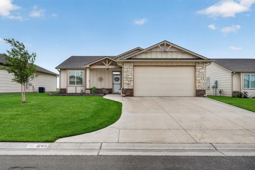 1265 E Park Glen Ct, Clearwater, KS, 67026-8728 | Card Image