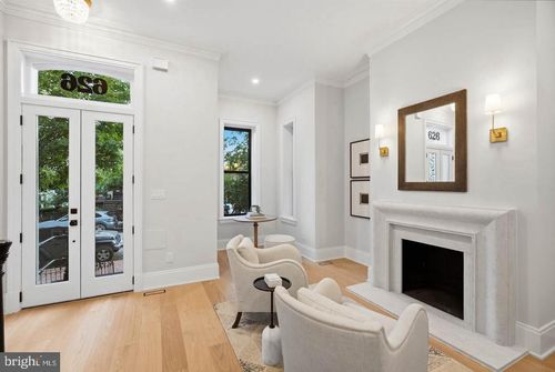 626 A St Ne, WASHINGTON, DC, 20002-6030 | Card Image