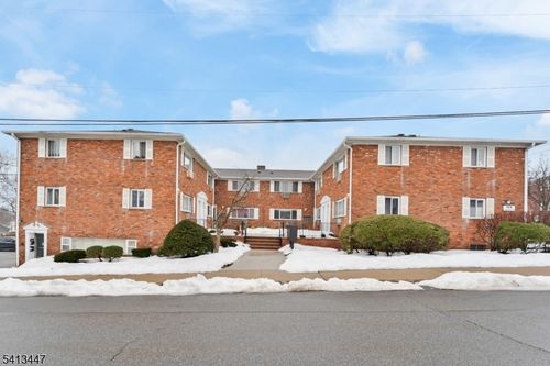 104 N Beverwyck Rd, Parsippany, NJ, 07054-2232 | Card Image