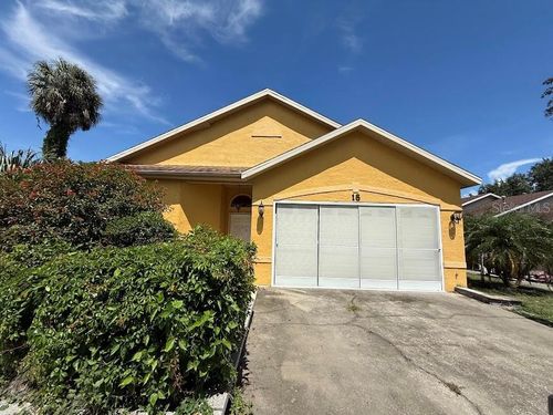 18 Ginger Cir, LEESBURG, FL, 34748-6781 | Card Image
