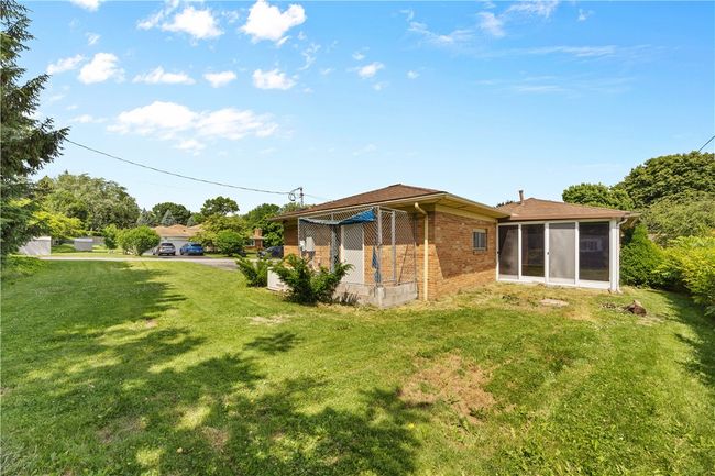 127 Viewcrest Dr, House other with 3 bedrooms, 2 bathrooms and null parking in Irondequoit NY | Image 32