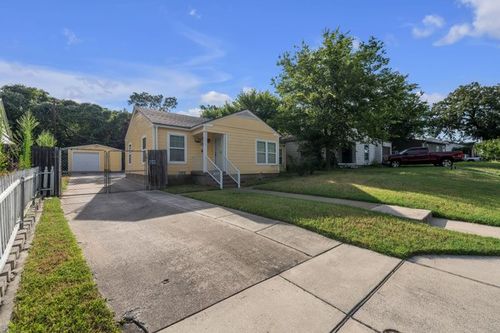 1005 Clarence Street W, Fort Worth, TX, 76117 | Card Image