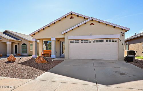 4957 Marcella Santillana, El Paso, TX, 79938-8236 | Card Image