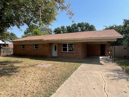 809 Se 7th St, Walnut Ridge, AR, 72476-3208 | Card Image