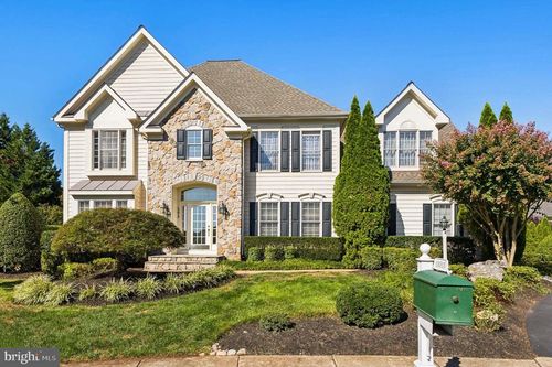 15013 Ransom Oaks Ct, GAINESVILLE, VA, 20155-3211 | Card Image