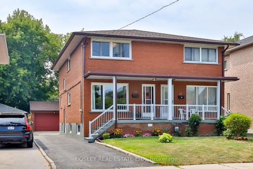 15 Cremorne Ave, Etobicoke, ON, M8Z3L6 | Card Image