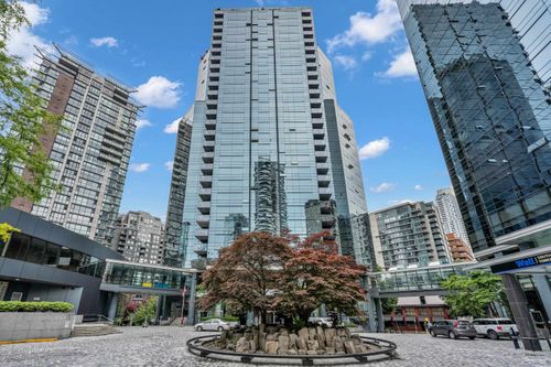 910-1050 Burrard St, Vancouver, BC, V6Z2S3 | Card Image