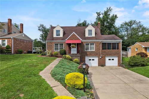 407 Laurel Hill Rd, Allison Park, PA, 15101-3830 | Card Image