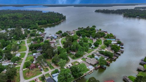 14186 Shadow Bay Dr, Willis, TX, 77318-7405 | Card Image